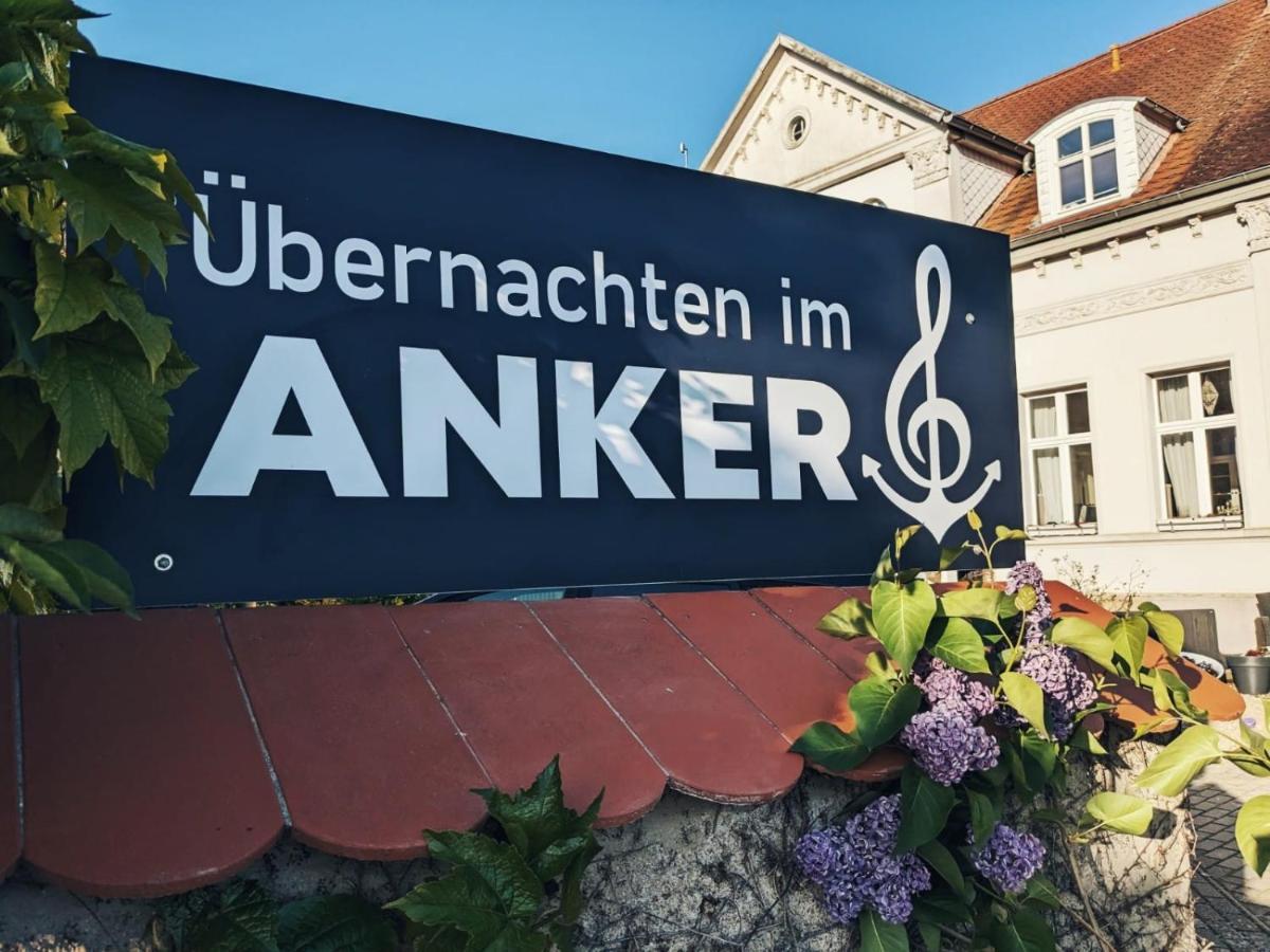 Отель Anker Arneburg Экстерьер фото